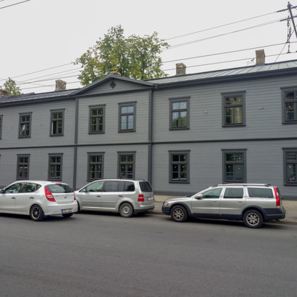 Daudzdzīvokļu māja Jāņa Asara ielā, Rīgā