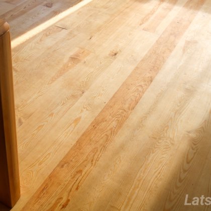 Pine floor planks, parquet