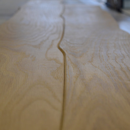 Curvilinear wood flooring