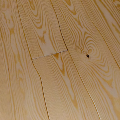 Curvilinear wood flooring