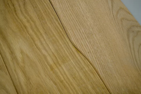 Curvilinear wood flooring