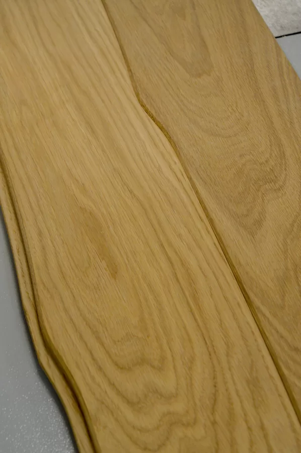 Curvilinear wood flooring