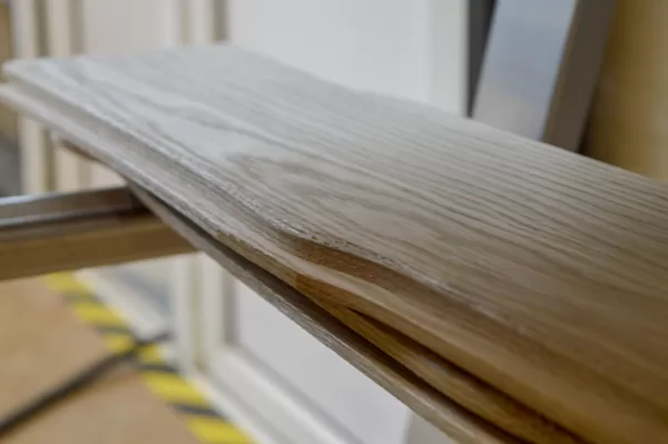 Curvilinear wood flooring