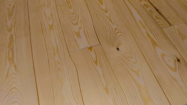Curvilinear wood flooring