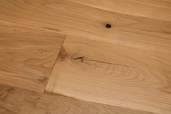 Curvilinear wood floorin